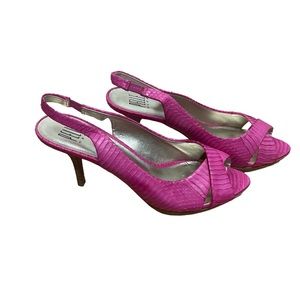 Pella moda  pink  slingback open toe kitten heels